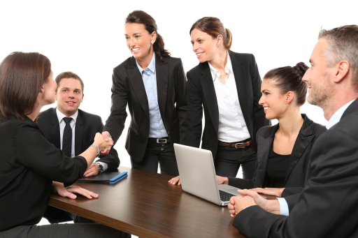 Las empresas que invierten en felicidad laboral cuentan con un mayor crecimiento económico