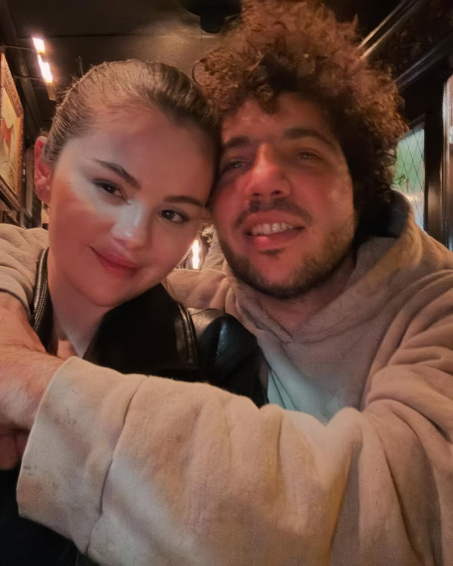 Selena Gomez y Benny Blanco celebrarán un íntimo enlace de dos días en California