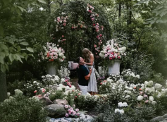 El anillo que sella un cuento de hadas: Taylor Swift y Travis Kelce anuncian su compromiso